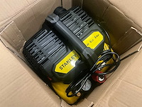 Stanley - silent 6 liter dst100/8/6 - luchtcompressor - afbeelding 5 van  8
