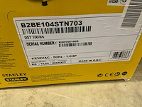 Stanley - silent 6 liter dst100/8/6 - luchtcompressor - afbeelding 7 van  8