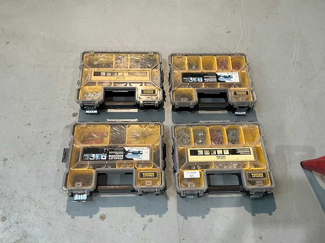 Stanley assortimentskoffer (4x) - afbeelding 7 van  7