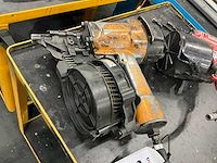 Stanley / bostitch pneumatische tackers (2x) - afbeelding 3 van  3