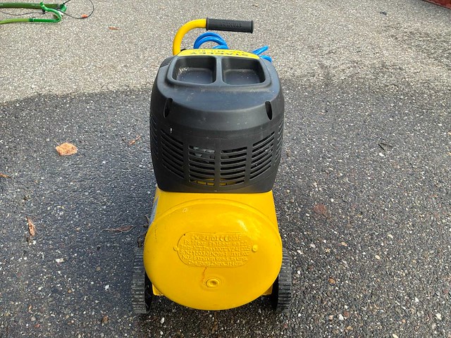 Stanley d 200/8/24 luchtcompressor - afbeelding 4 van  6