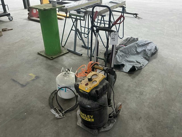Stanley fatmax compressor - afbeelding 2 van  4