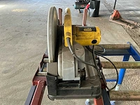 Stanley fatmax fme700 metaal-afkortzaag met 2 rollenbanen - afbeelding 13 van  14
