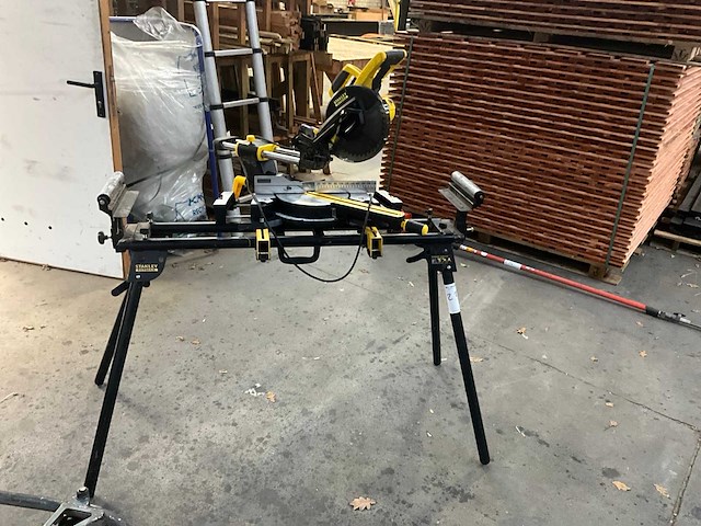 Stanley fatmax fme721 (type 1) afkortzaag - afbeelding 2 van  8