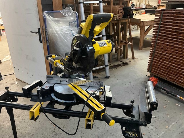 Stanley fatmax fme721 (type 1) afkortzaag - afbeelding 5 van  8