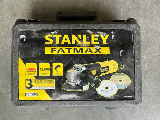 Stanley fatmax haakse slijpmachine fme 822 - afbeelding 3 van  3