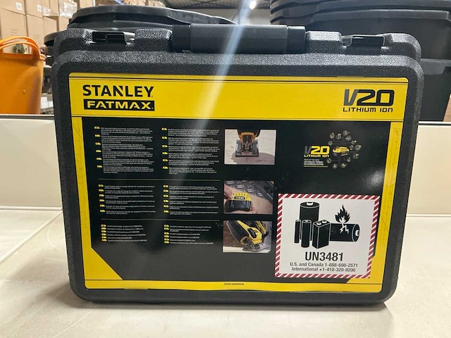 Stanley fatmax sfmcs600m2k 18v decoupeerzaag - afbeelding 3 van  3