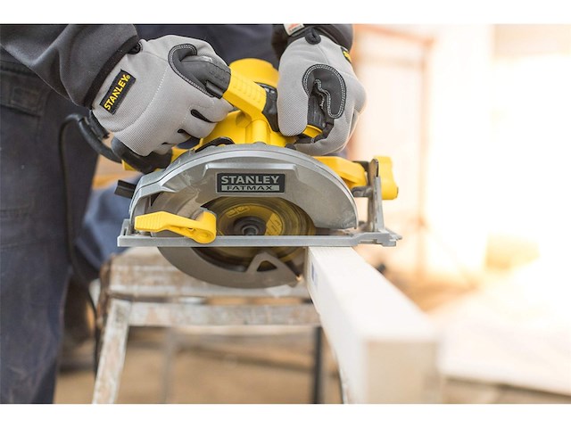 Stanley fme301k fatmax cirkelzaag 1650w in koffer - afbeelding 3 van  4