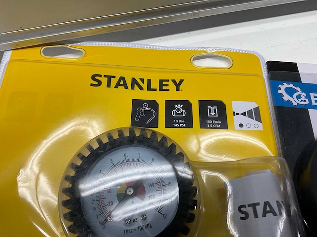 Stanley, geko bandenpompen (4x) - afbeelding 4 van  4