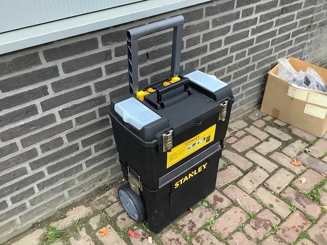 Stanley gereedschapkoffer - afbeelding 2 van  2