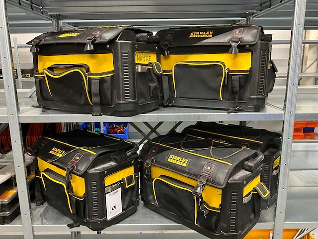 Stanley gereedschapskoffer (5x) - afbeelding 1 van  5
