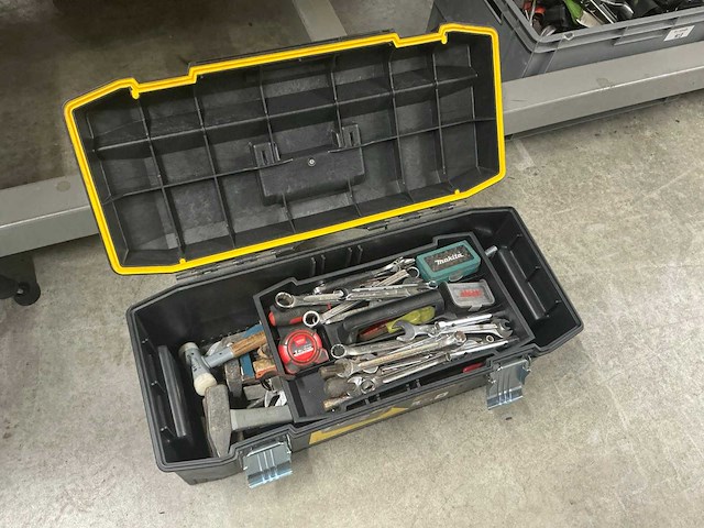 Stanley gereedschapskoffer - afbeelding 1 van  3