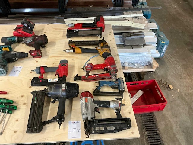 Stanley / haubold /senco pneumatische tacker (7x) - afbeelding 1 van  6