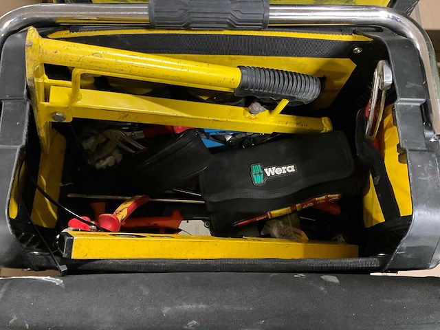 Stanley koffers met divers gereedschap (3x) - afbeelding 4 van  4