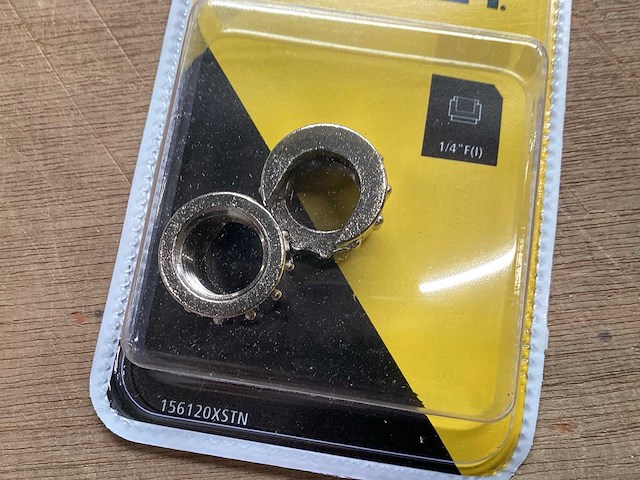 Stanley koppeling voor compressor (240x) - afbeelding 2 van  3