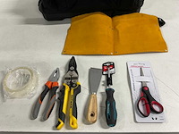 Stanley-makita - gereedschapstas inclusief diverse handgereedschap - afbeelding 2 van  3