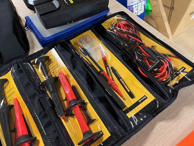 Stanley, mitutoyo, fluke - meetapparatuur & testapparatuur (11x) - afbeelding 7 van  11