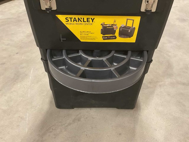 Stanley mobile work center (18603+13010) gereedschapstrolley set - afbeelding 6 van  11