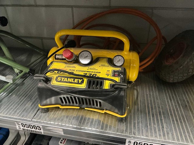 Stanley oil-free luchtcompressor - afbeelding 1 van  2