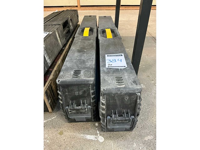 Stanley opvouwbare schraag (2x) - afbeelding 2 van  2