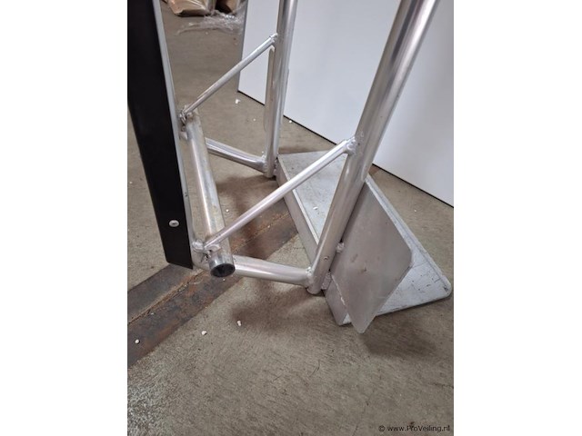 Stanley opvouwbare steekwagen - ca. 50x50x120 cm - afbeelding 3 van  3