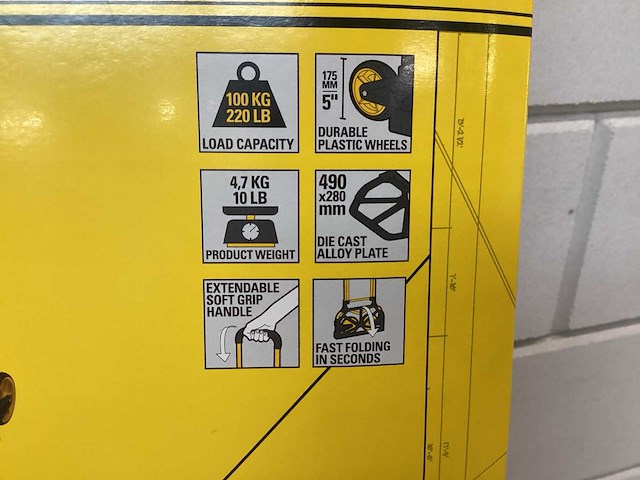 Stanley opvouwbare steekwagen 150kg - afbeelding 2 van  2