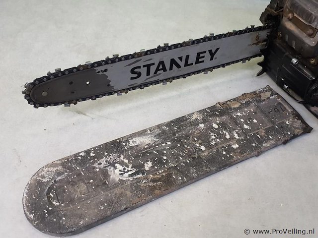 Stanley scs benzine kettingzaag 46 jet e604100020 - afbeelding 2 van  3