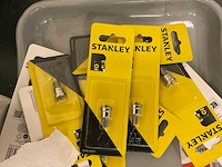 Stanley, speed comfort, 3m stopcontact dozen, verlengkabels, oordoppen, pluggen - afbeelding 2 van  5