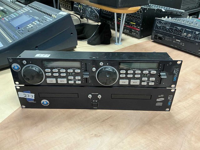 Stanton c.501 dubbele cd/mp3 speler - afbeelding 1 van  6