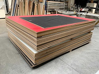 Stapel spaanplaten en mdf - afbeelding 2 van  4