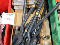 Stapel speciale zaagbladen. ca. 10 stuks.