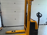 Stapelaar jungheinrich, ejc112, geel