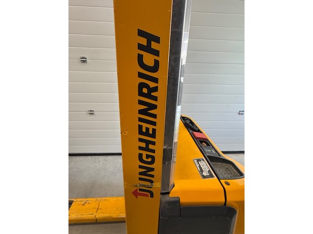 Stapelaar jungheinrich, ejc112, geel - afbeelding 5 van  12