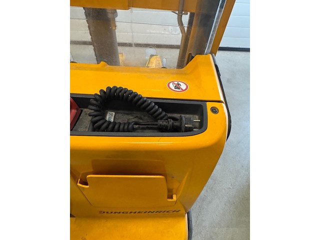 Stapelaar jungheinrich, ejc112, geel - afbeelding 8 van  12