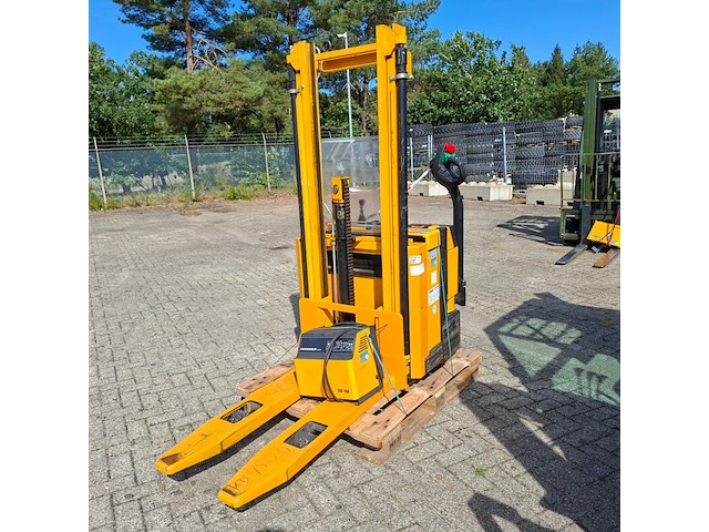 Stapelaar, jungheinrich, ejc14, 1996 - afbeelding 1 van  12