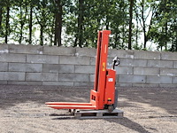 Stapelaar logitrans 1001/2850 elektrisch 1000kg 2.85m 2007 - afbeelding 1 van  1