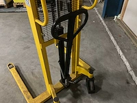 Stapelaar met mechanisch vatenklem - afbeelding 6 van  6