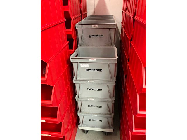 Stapelbakken met 2 hondjes (19x) - afbeelding 2 van  2