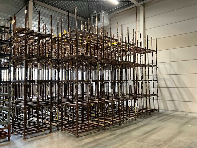 Stapelbare bokken (135x) - afbeelding 1 van  3