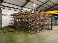Stapelbare metaalbok (44x) met hijsbalk - afbeelding 1 van  17