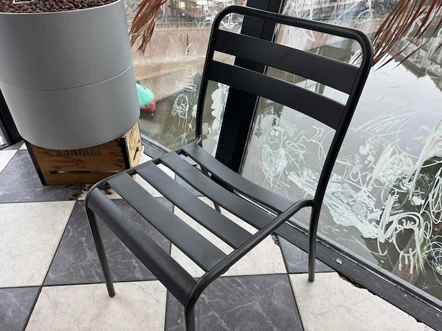 Stapelbare metalen terrasstoel (8x) - afbeelding 3 van  5