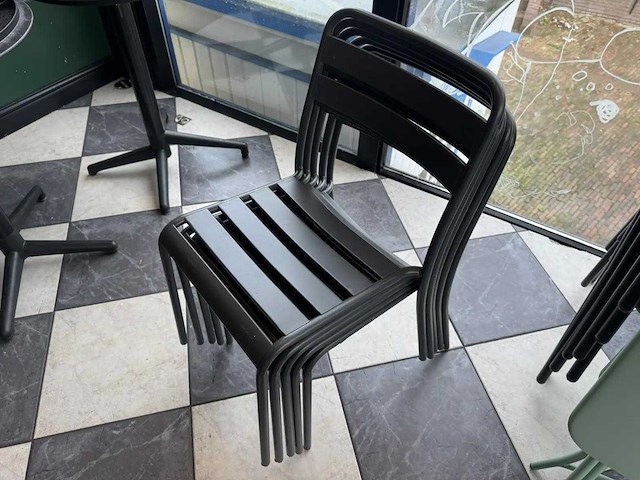 Stapelbare metalen terrasstoel (8x) - afbeelding 5 van  5