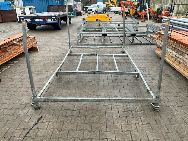 Stapeljuk - afbeelding 4 van  5