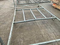 Stapeljuk - afbeelding 1 van  5