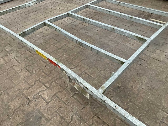 Stapeljuk - afbeelding 2 van  5