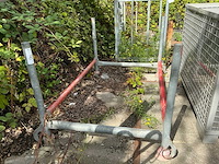 Stapeljuk - afbeelding 2 van  3