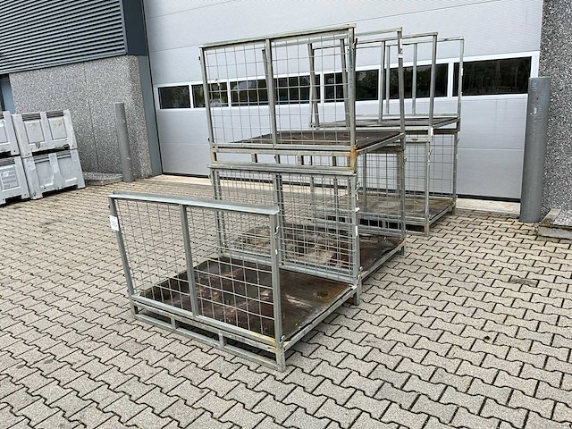 Stapelkrat (5x) - afbeelding 1 van  4