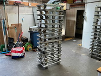 Stapelkrat / broodkrat trolley (15x) - afbeelding 1 van  2