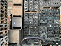 Stapelkrat (ca. 400x) - afbeelding 4 van  4