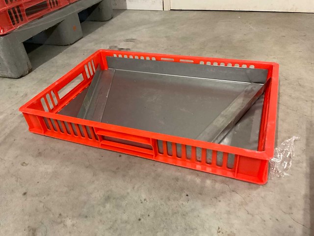 Stapelkrat met rvs plaat (80x) - afbeelding 1 van  9